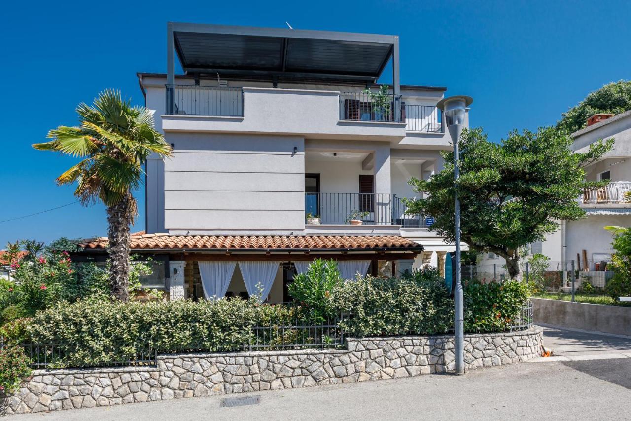 Rukavina Apartman *