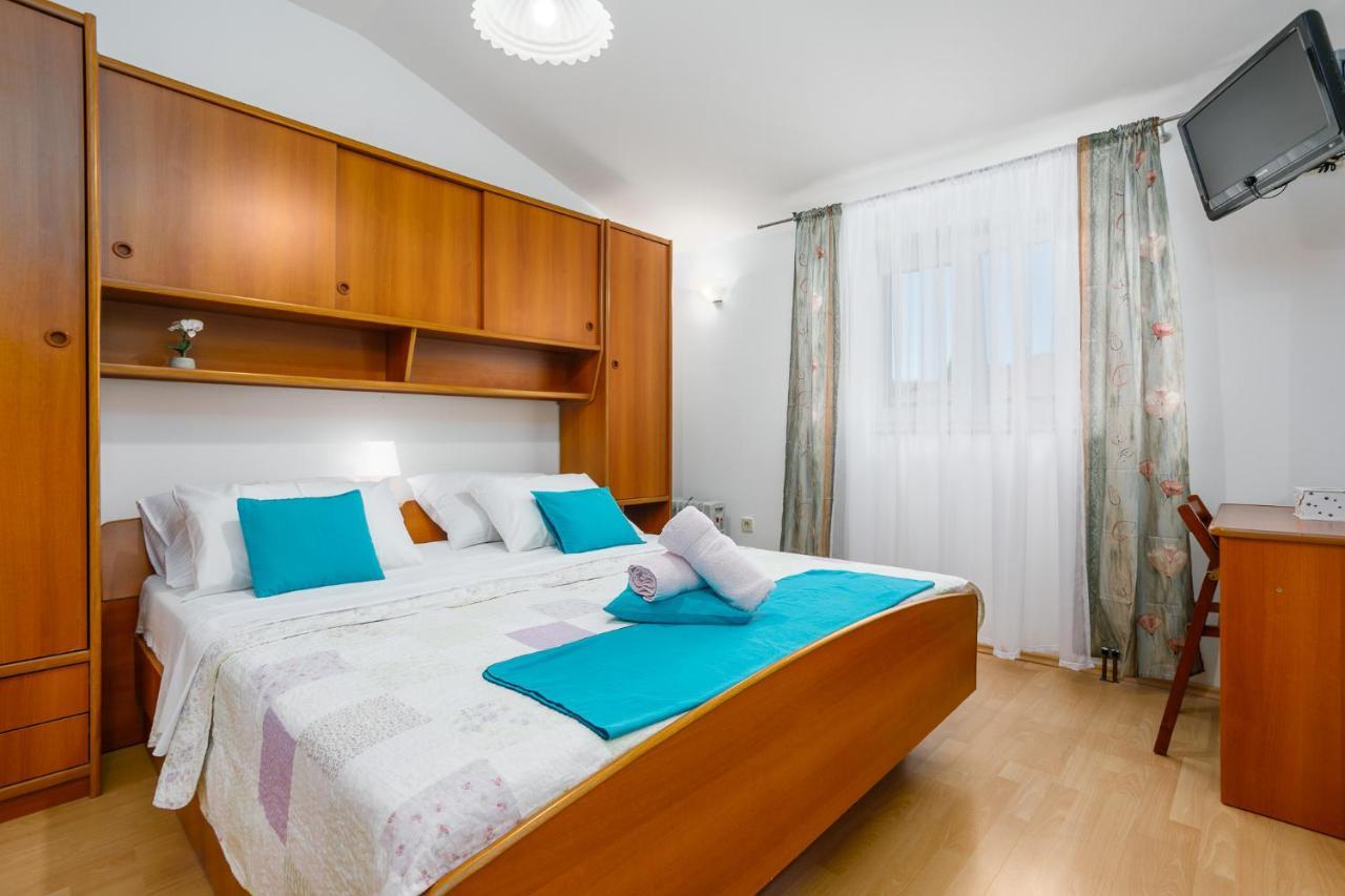 Rukavina Apartment *